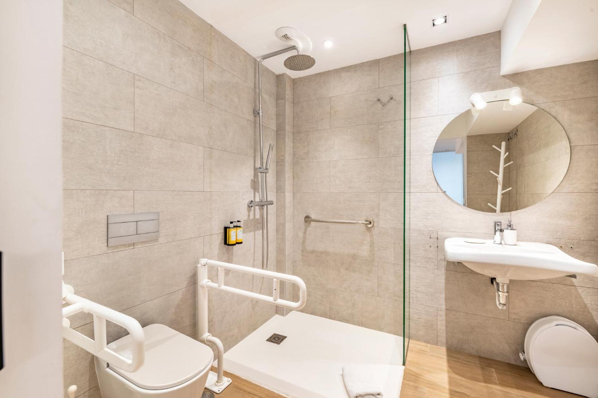 General Oraa - Darya Living Daire Madrid Dış mekan fotoğraf